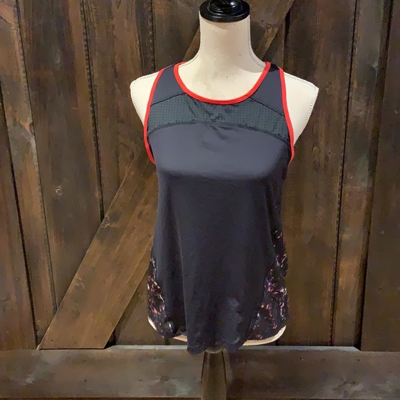 C 9 Champion workout tank top - Picture 2 of 9